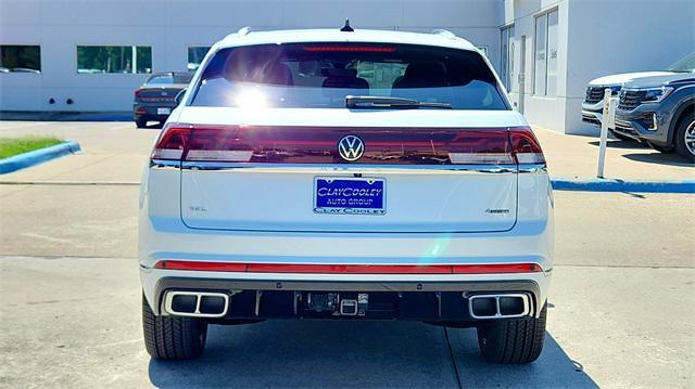 new 2024 Volkswagen Atlas Cross Sport car, priced at $42,121