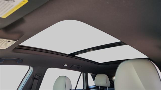 new 2024 Volkswagen Atlas Cross Sport car, priced at $42,121