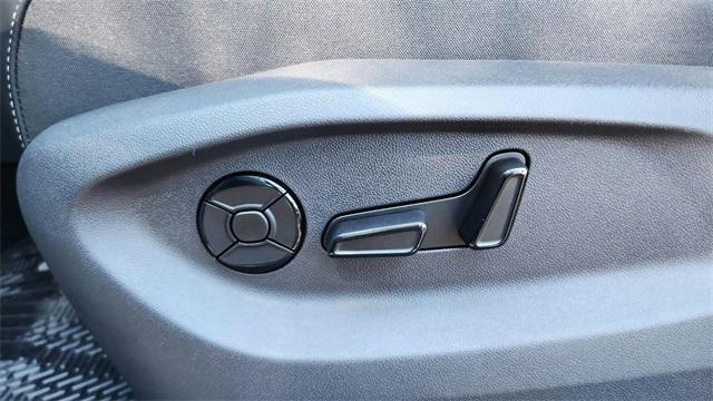 new 2025 Volkswagen Tiguan car, priced at $35,283