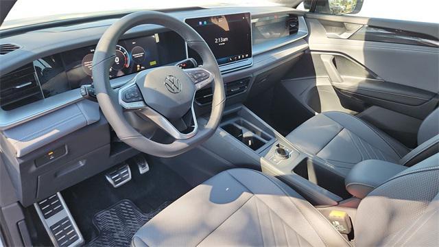 new 2025 Volkswagen Tiguan car, priced at $35,283