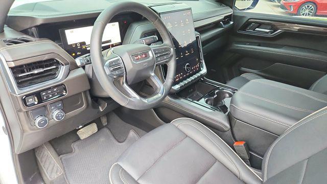 used 2025 GMC Yukon car, priced at $65,255