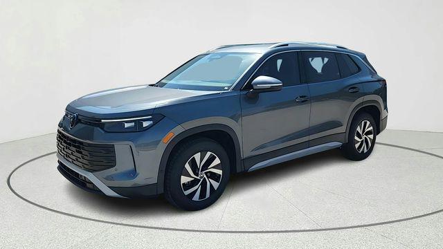 new 2025 Volkswagen Tiguan car, priced at $28,015