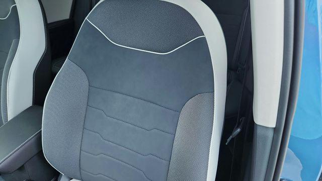new 2025 Volkswagen Taos car, priced at $29,631