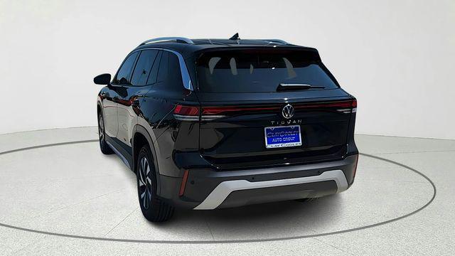 new 2025 Volkswagen Tiguan car, priced at $28,894