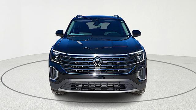new 2026 Volkswagen Atlas car, priced at $43,283