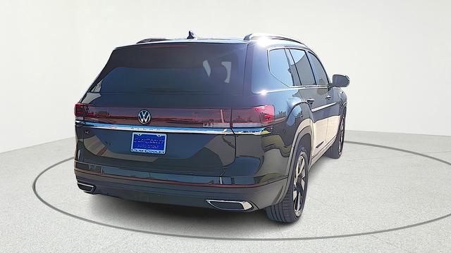 new 2026 Volkswagen Atlas car, priced at $43,283