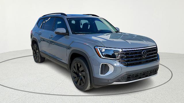 new 2026 Volkswagen Atlas car, priced at $43,122