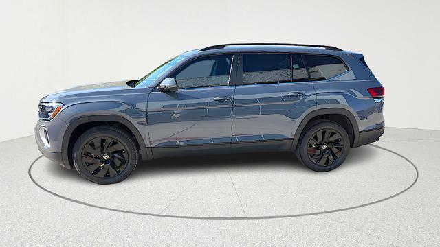 new 2026 Volkswagen Atlas car, priced at $43,122