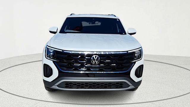 new 2026 Volkswagen Atlas Cross Sport car, priced at $41,495