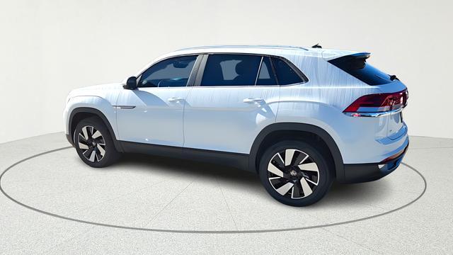 new 2026 Volkswagen Atlas Cross Sport car, priced at $41,495