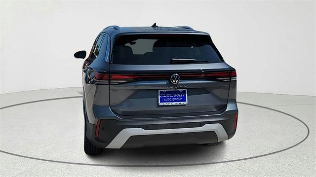new 2025 Volkswagen Tiguan car, priced at $28,015