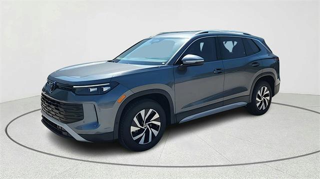 new 2025 Volkswagen Tiguan car, priced at $28,015