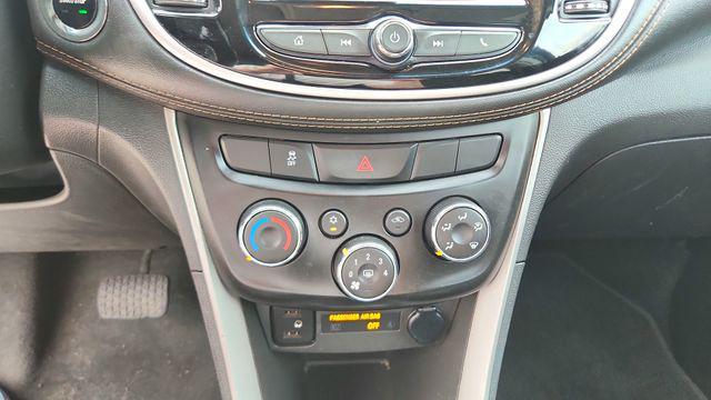 used 2022 Chevrolet Trax car, priced at $17,706