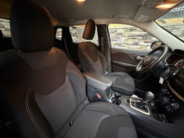 used 2016 Jeep Cherokee car, priced at $12,799