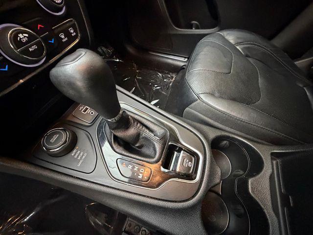 used 2019 Jeep Cherokee car, priced at $18,299