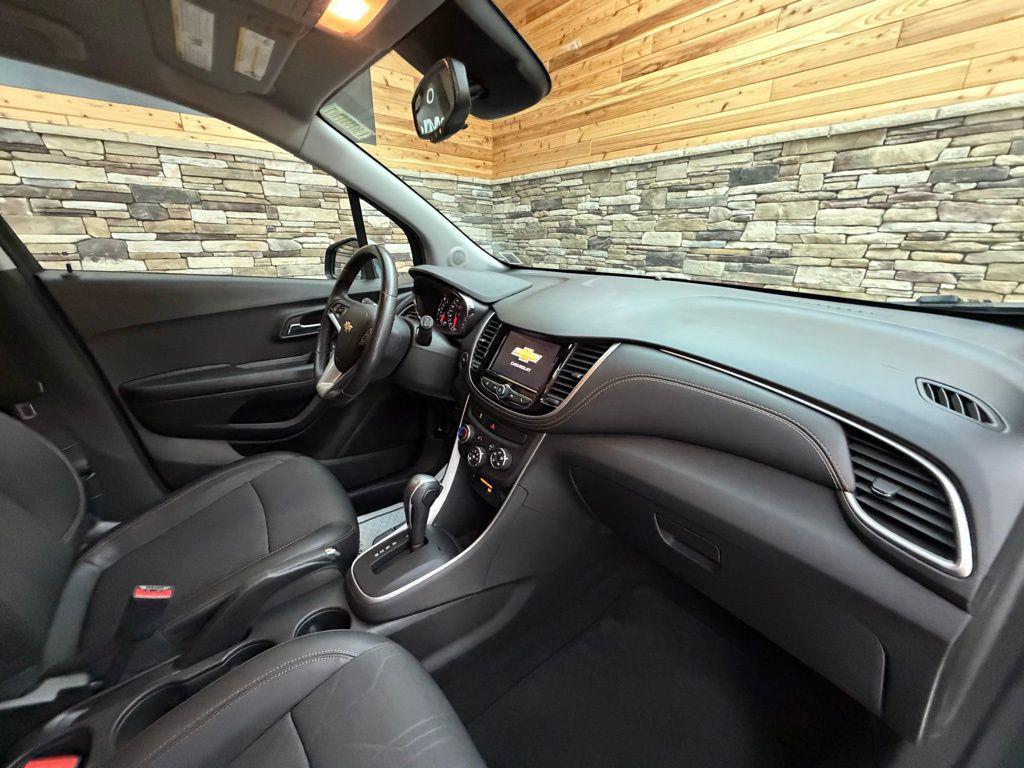 used 2022 Chevrolet Trax car, priced at $18,999