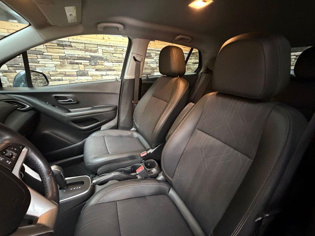 used 2022 Chevrolet Trax car, priced at $18,999