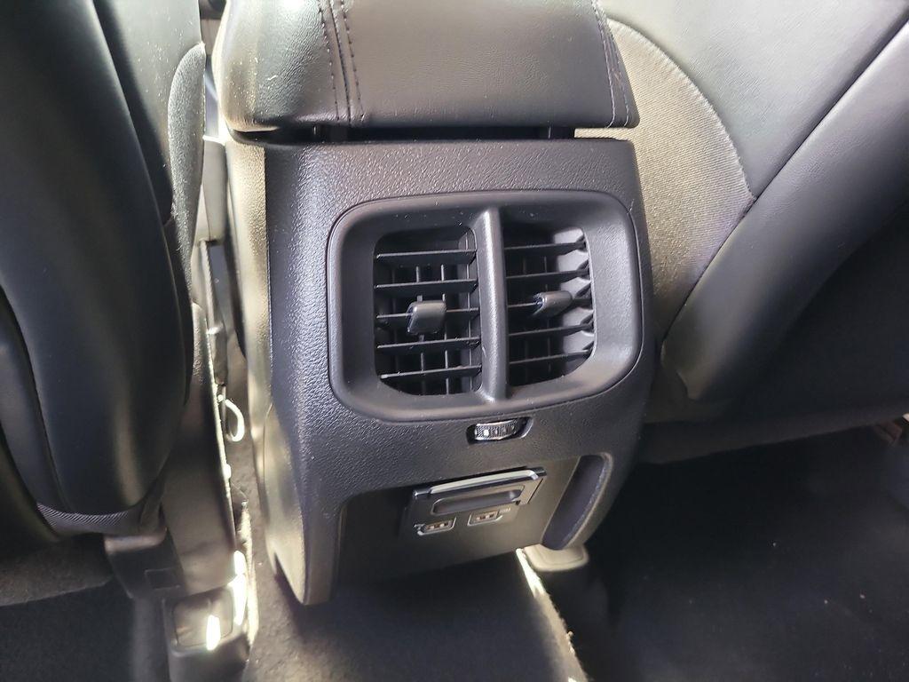 used 2020 Jeep Cherokee car, priced at $15,152