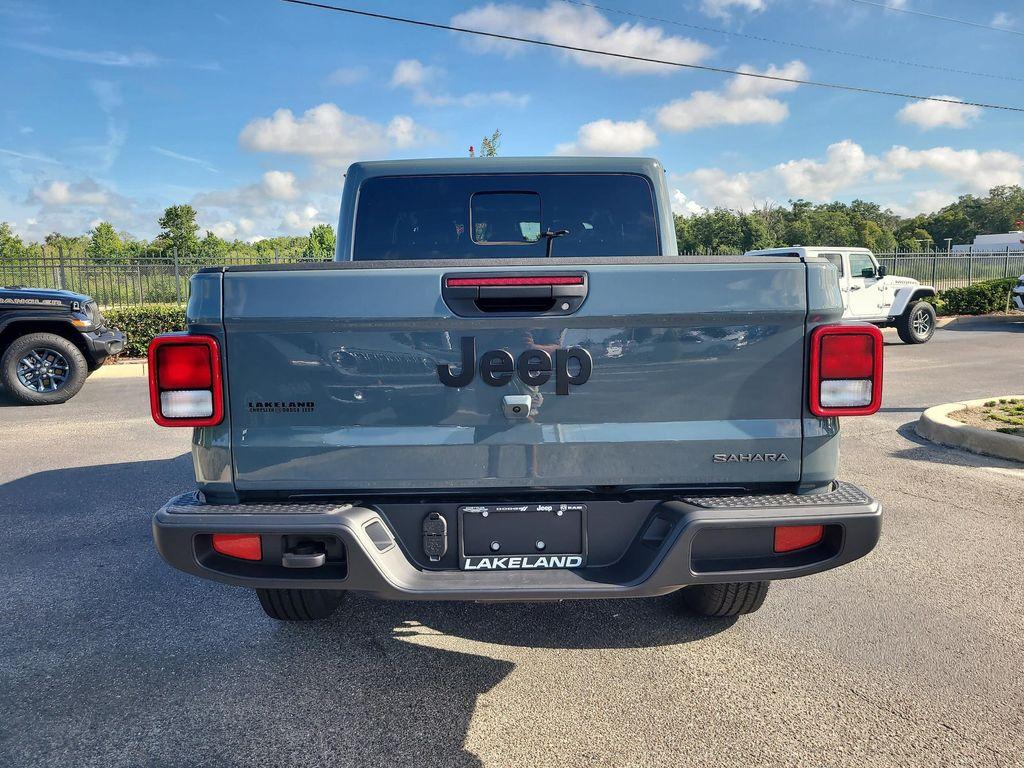 new 2026 Jeep Gladiator car, priced at $42,937