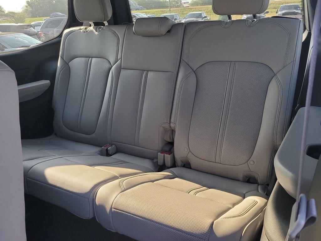 new 2026 Jeep Grand Wagoneer car, priced at $70,188