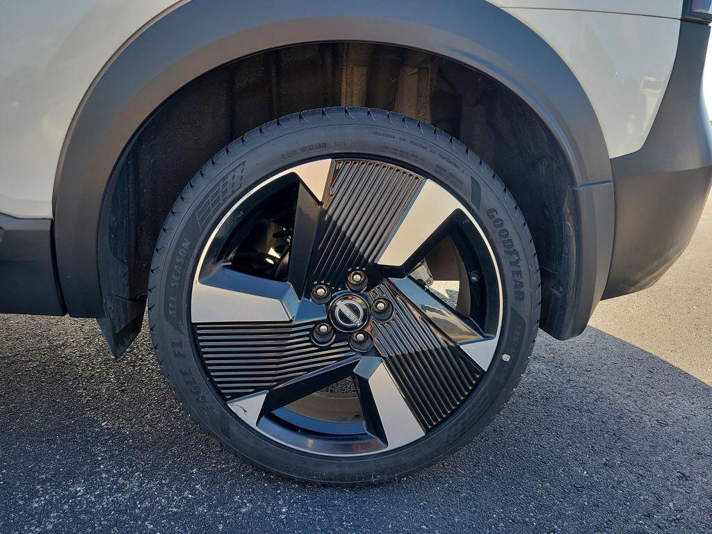 used 2025 Nissan Kicks car, priced at $20,997
