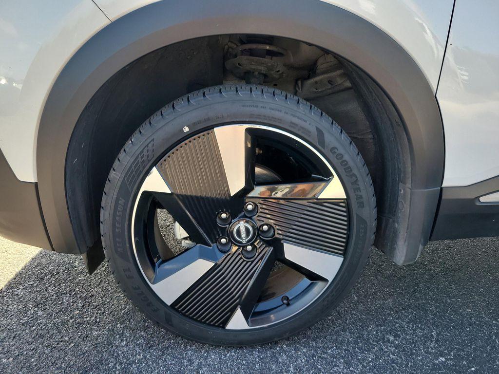 used 2025 Nissan Kicks car, priced at $20,997