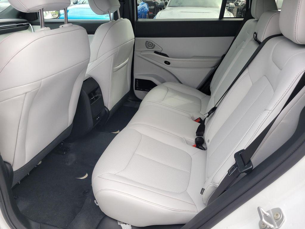 new 2026 Jeep Cherokee car, priced at $37,817