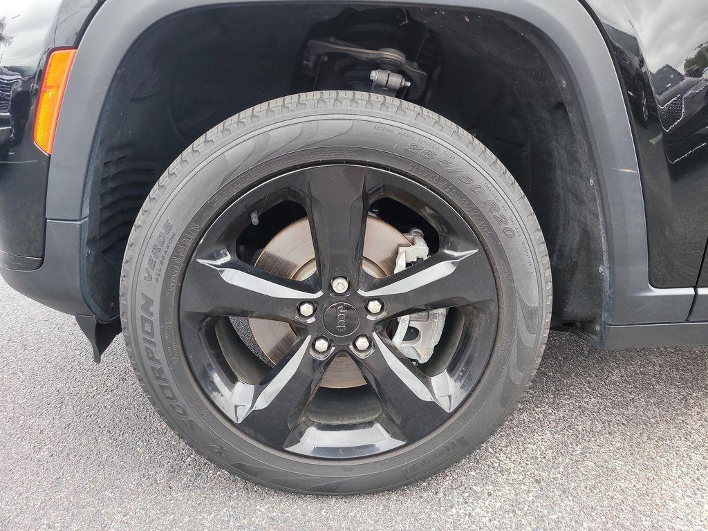 used 2023 Jeep Grand Cherokee L car, priced at $29,127