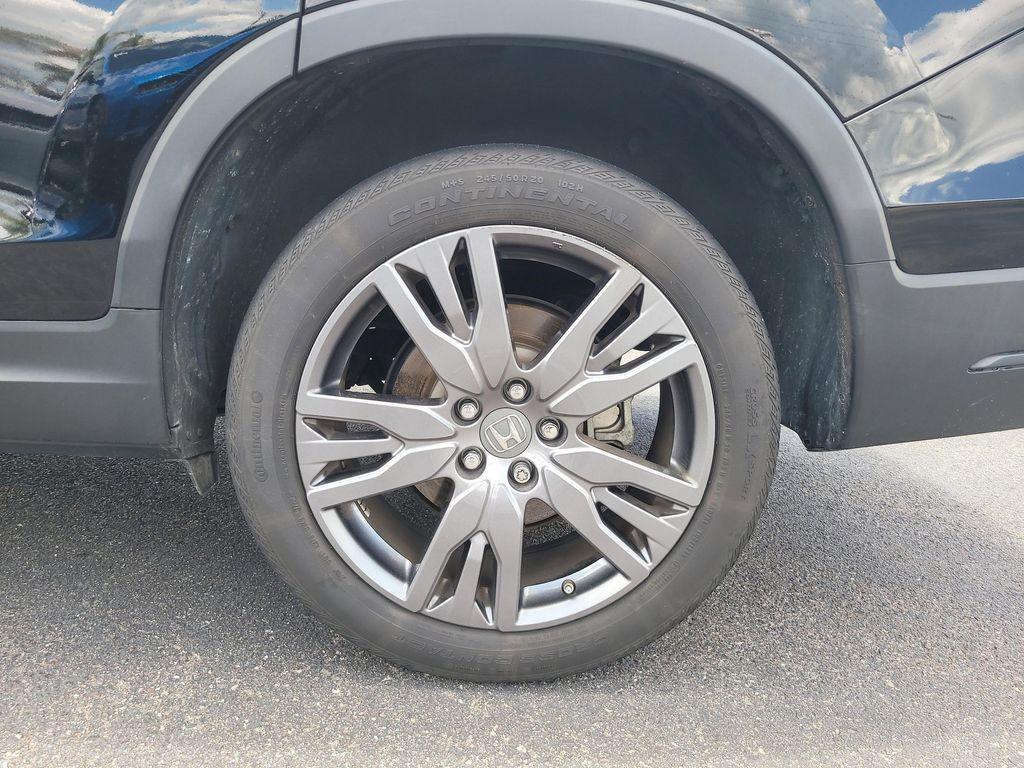 used 2022 Honda Pilot car, priced at $25,183