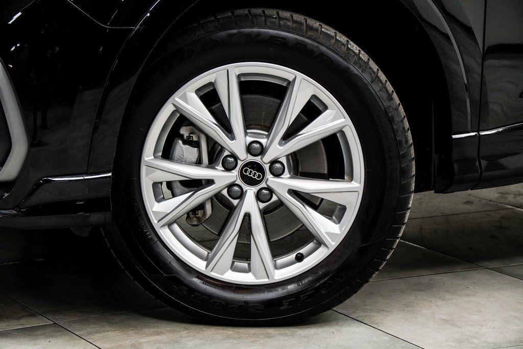 used 2025 Audi Q3 car, priced at $27,800