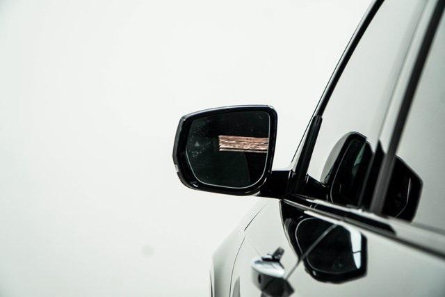 used 2022 Jeep Grand Cherokee car, priced at $33,800