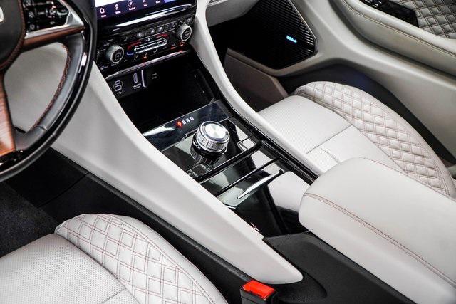 used 2022 Jeep Grand Cherokee car, priced at $33,800