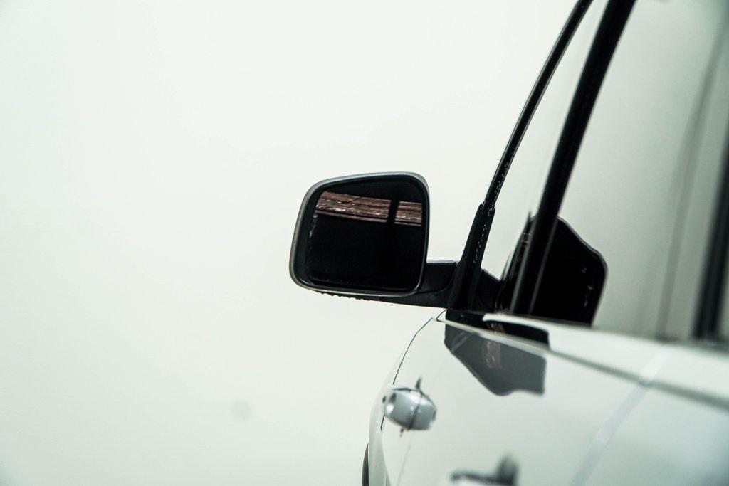 used 2021 Jeep Grand Cherokee car, priced at $17,200