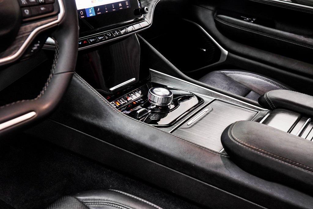 used 2024 Jeep Wagoneer L car, priced at $40,701