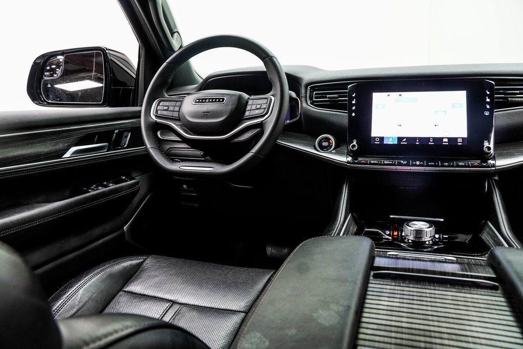 used 2024 Jeep Wagoneer L car, priced at $35,494
