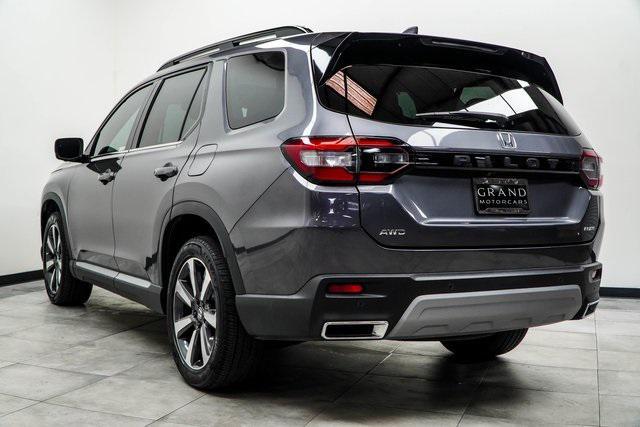 used 2023 Honda Pilot car, priced at $39,542