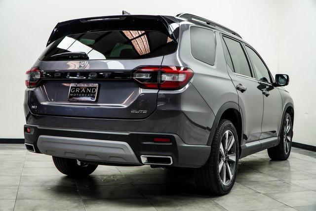 used 2023 Honda Pilot car, priced at $39,542