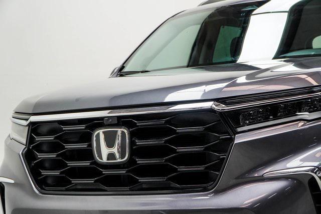 used 2023 Honda Pilot car, priced at $39,542