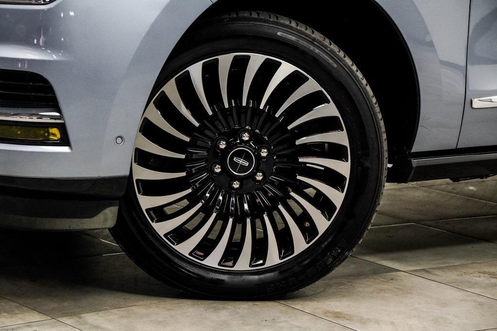 used 2020 Lincoln Navigator car, priced at $42,900