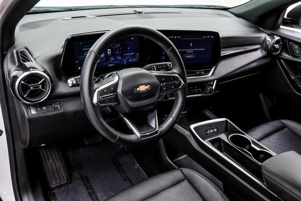 used 2025 Chevrolet Equinox car, priced at $24,224