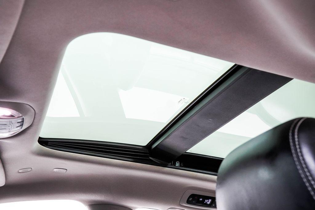 used 2023 Chrysler Pacifica car, priced at $23,600