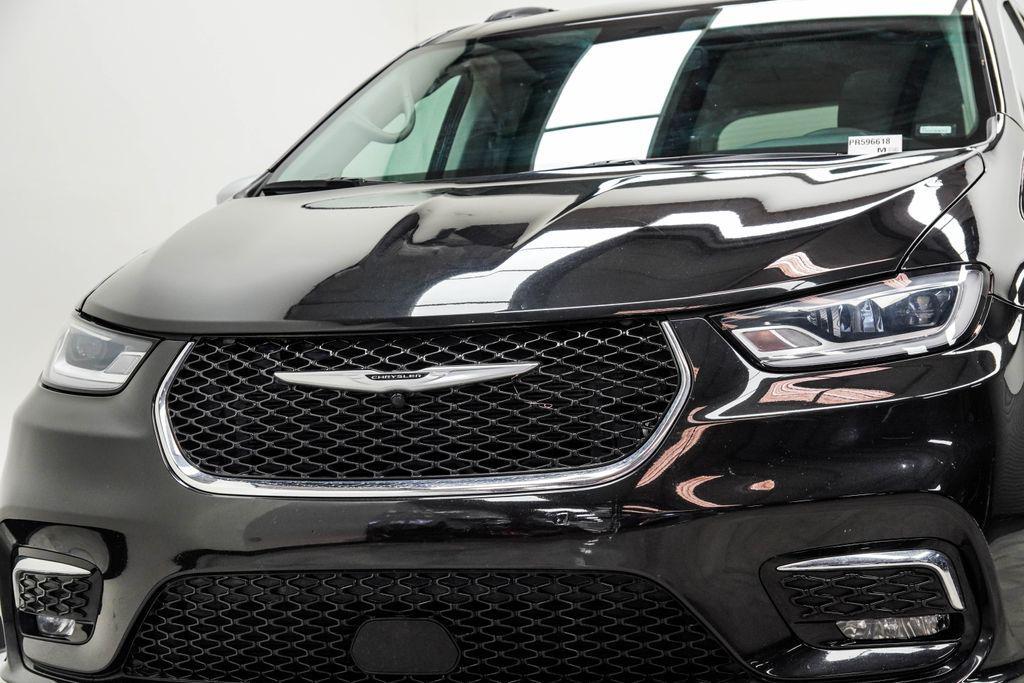 used 2023 Chrysler Pacifica car, priced at $23,600