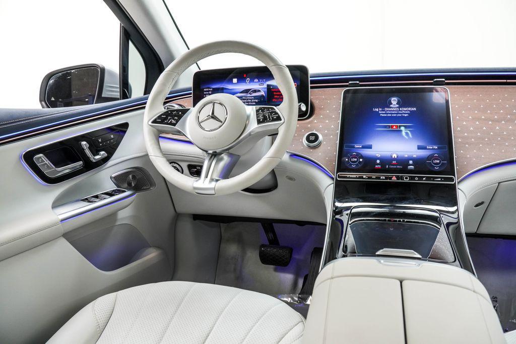 Mercedes-Benz EQE view 5