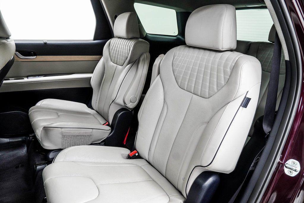 used 2024 Hyundai Palisade car, priced at $32,800