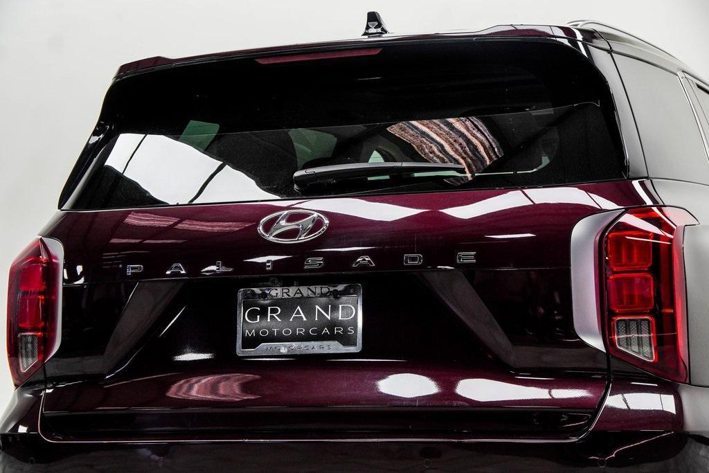 used 2024 Hyundai Palisade car, priced at $33,000