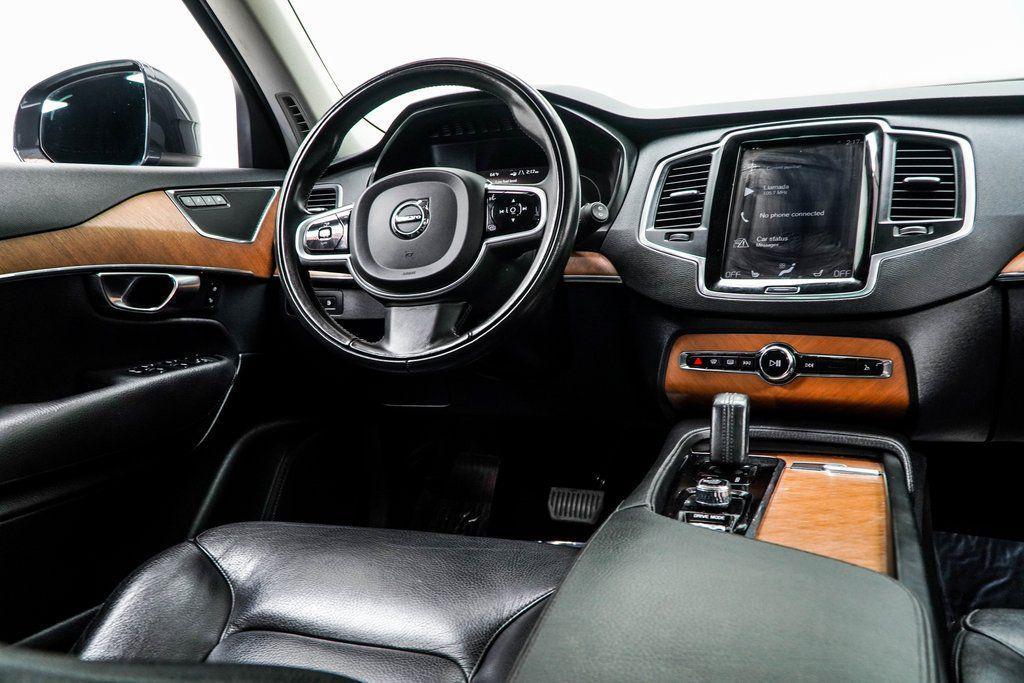 used 2021 Volvo XC90 Recharge Plug-In Hybrid car, priced at $32,800