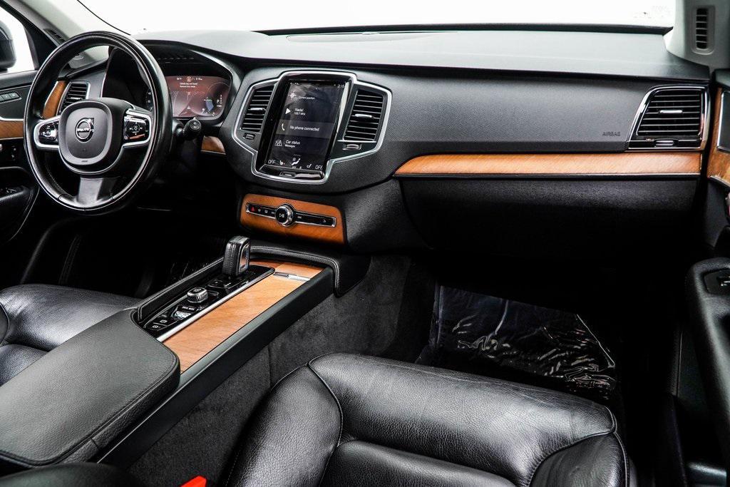 used 2021 Volvo XC90 Recharge Plug-In Hybrid car, priced at $34,790