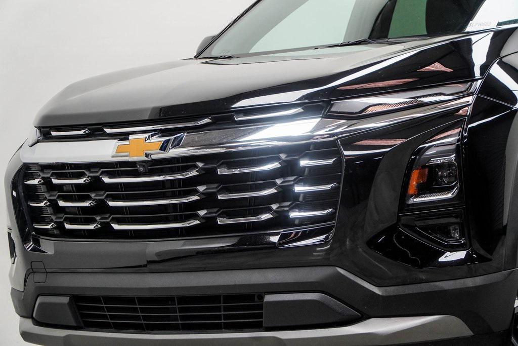 used 2025 Chevrolet Equinox car, priced at $23,900