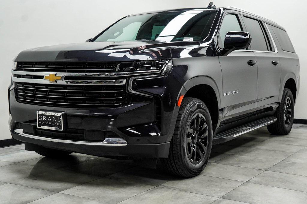 used 2024 Chevrolet Suburban car, priced at $46,999