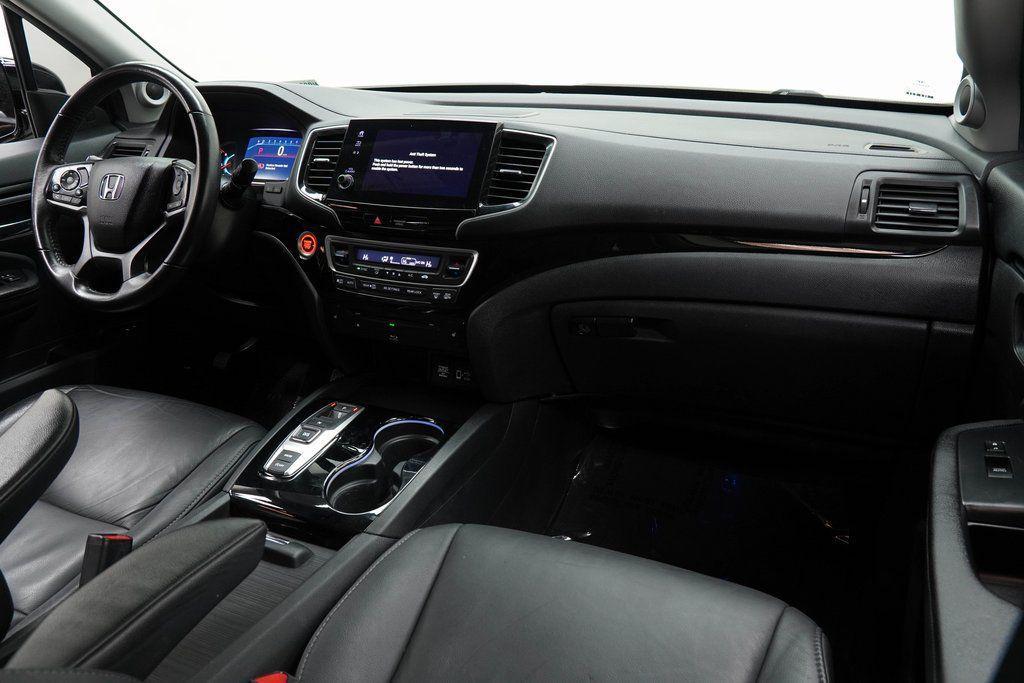used 2022 Honda Pilot car, priced at $26,500